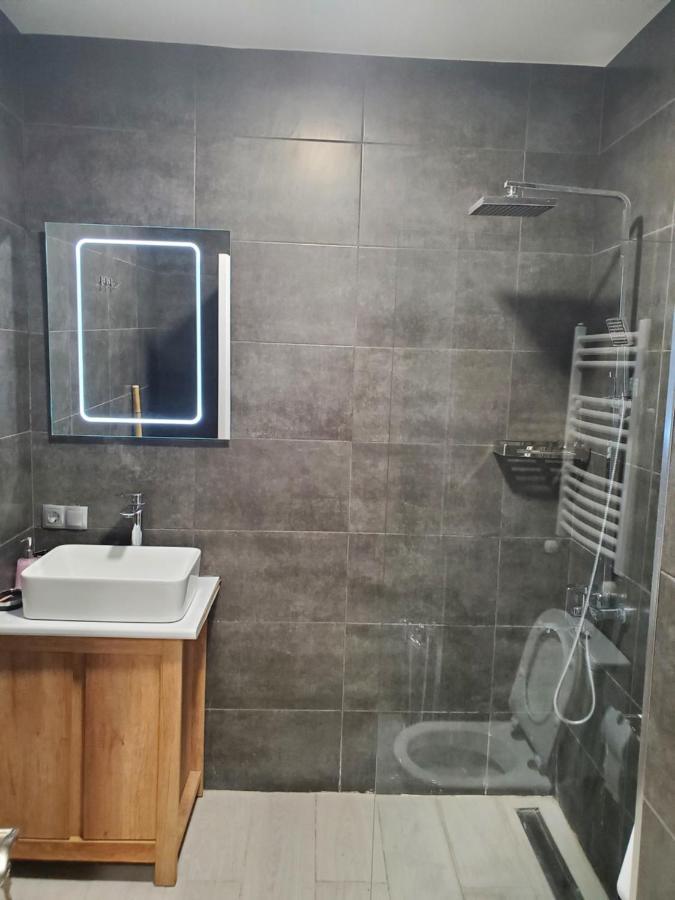 Cozy 1-Bedroom Unit In Tbilisi, With Amazing View Екстериор снимка