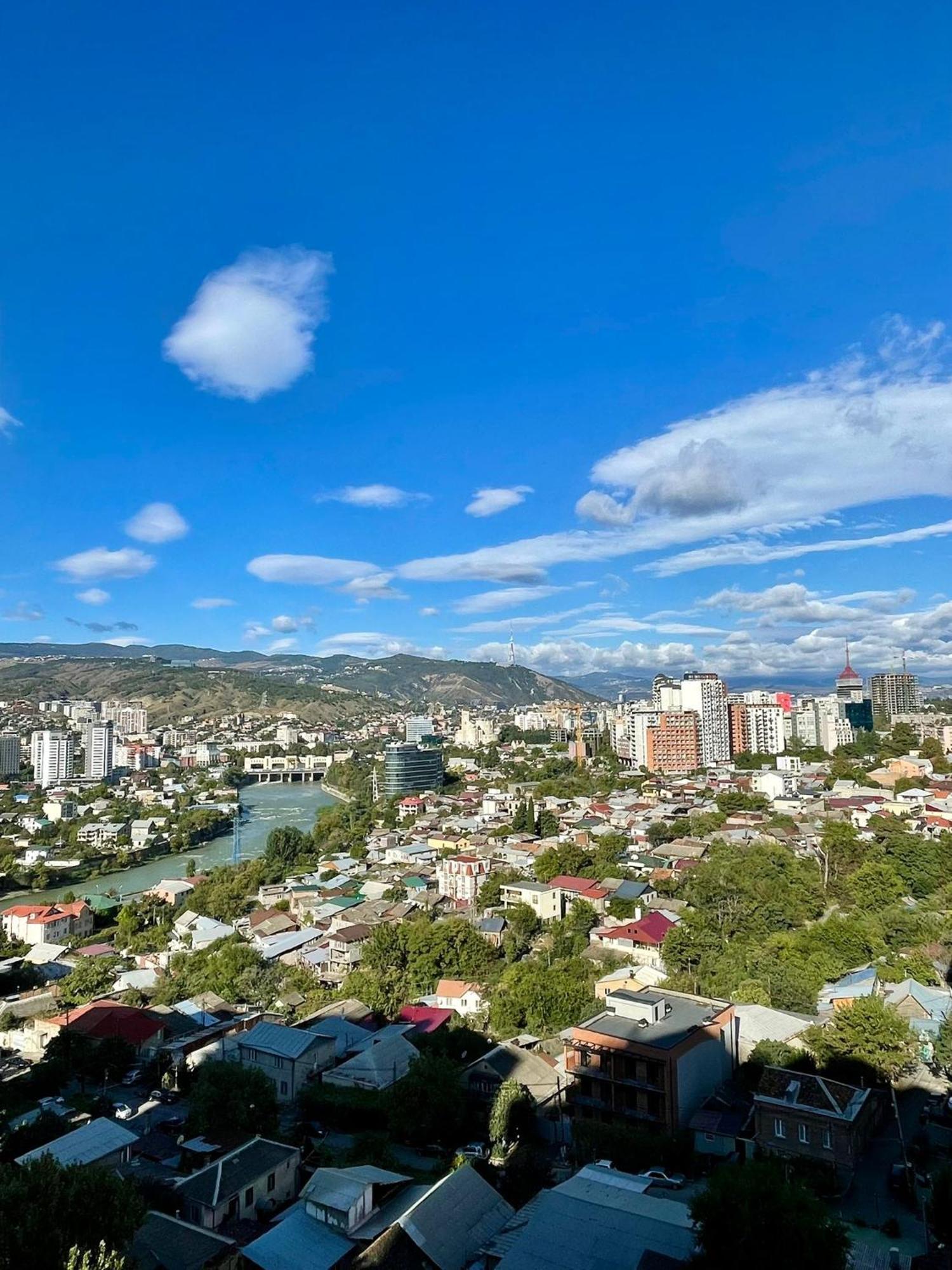 Cozy 1-Bedroom Unit In Tbilisi, With Amazing View Екстериор снимка